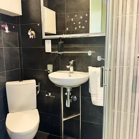 Apartamento Les Balcons D'antibes, T3, 4p, Balcons, Pk, A 5 Minutes A Pied