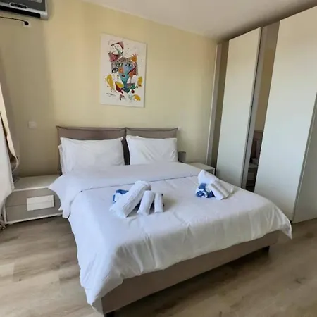 Apartamento Les Balcons D'antibes, T3, 4p, Balcons, Pk, A 5 Minutes A Pied Antibes