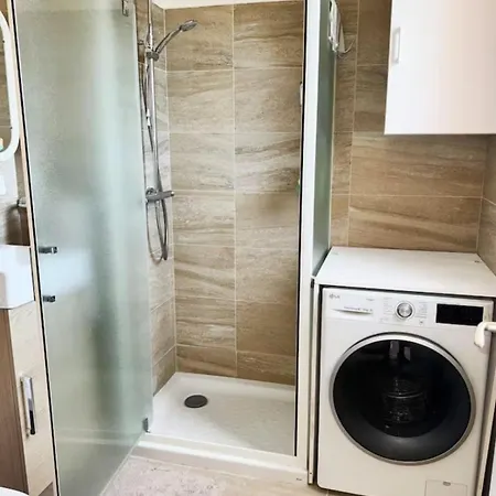 Les Balcons D'antibes, T3, 4p, Balcons, Pk, A 5 Minutes A Pied * Antibes